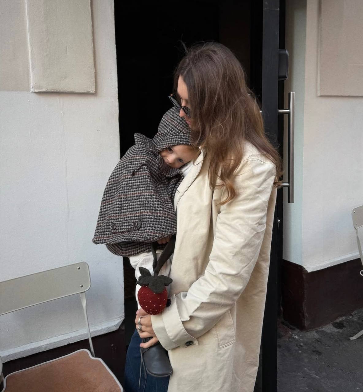 «Клубника» подвесная погремушка